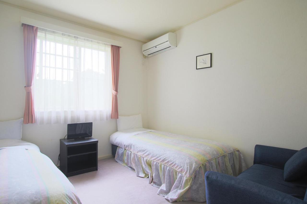 Mt Fuji B&B Pension Le Lagon Яманакако Екстериор снимка