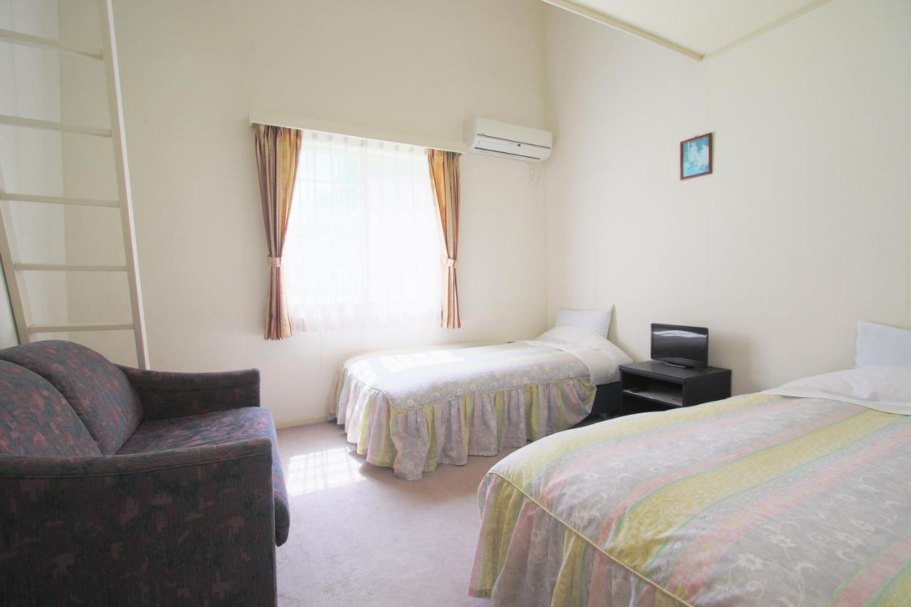 Mt Fuji B&B Pension Le Lagon Яманакако Екстериор снимка